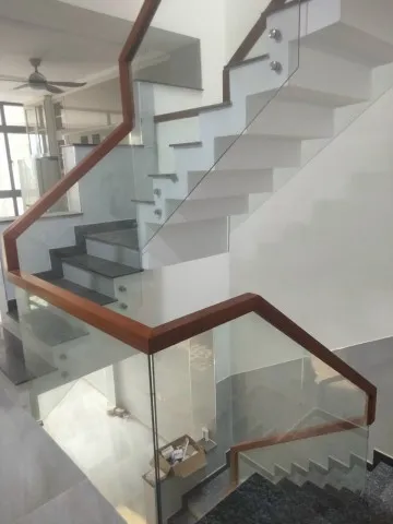 Lan Can Kính Cầu Thang