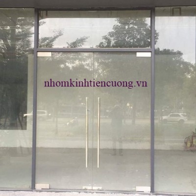 Cửa Kính Cường Lực Bản Lề Sàn