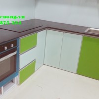 Tủ bếp nhôm kính Quận 10 đẹp