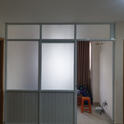Những khám phá thú vị về vách ngăn nhôm kính đẹp trong thiết kế nội thất