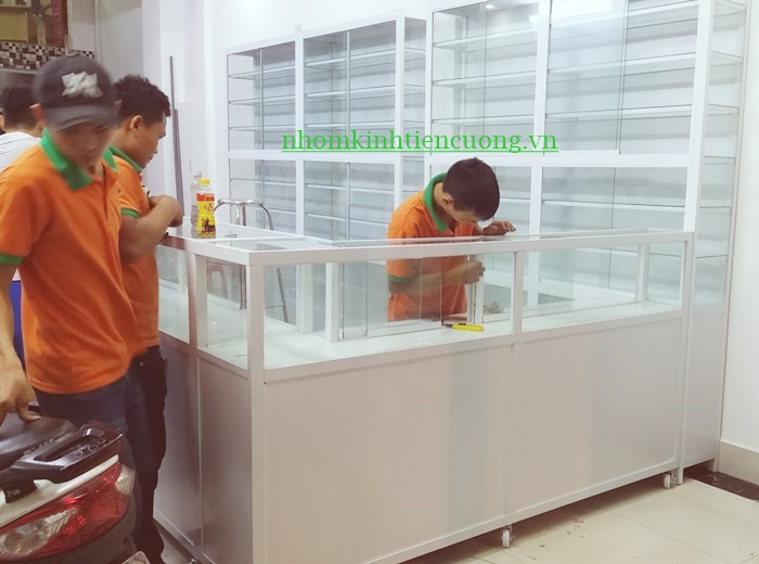 tuyen-tho-nhom-kinh.webp