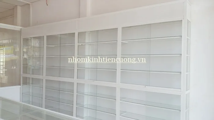 Tủ thuốc nhôm kính nhiều ngăn Tủ thuốc tây nhôm kính nhiều ngăn trưng bày