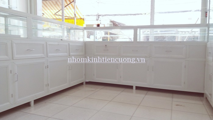 Tủ thuốc tây 14