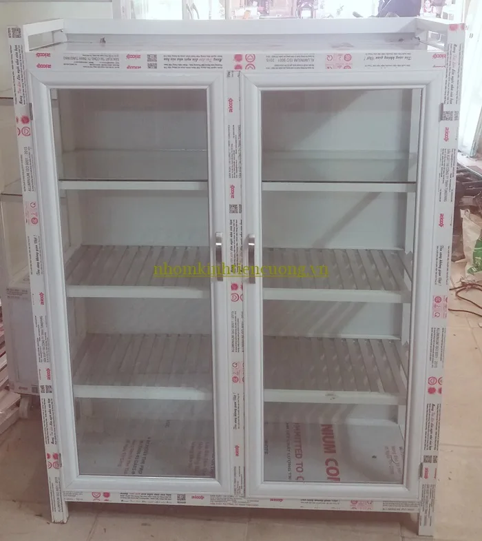 Mẫu tủ chén nhôm kính nhỏ được báo giá theo hiện trạng Tủ chén nhôm kính nhỏ hoàn thiện sau khi khảo sát tại TP.HCM