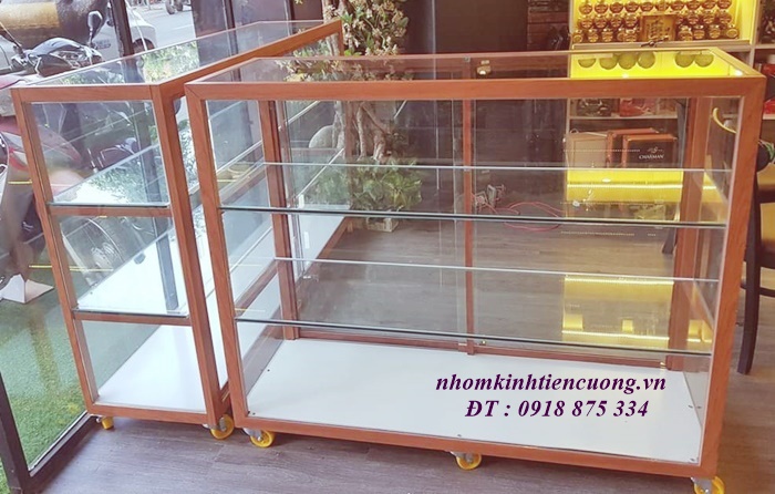 Tủ mỹ phẩm 20
