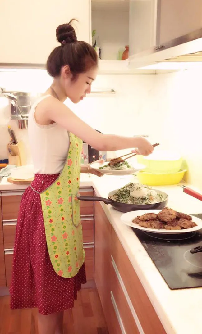 Kích thước tủ bếp nhôm 7 Kích thước chiều cao tủ bếp nhôm kính dưới và trên tiêu chuẩn