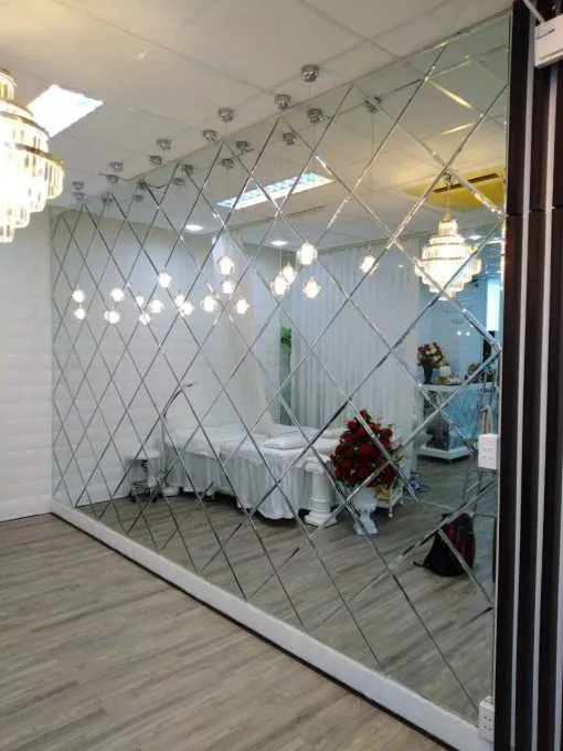 Hình thực tế: Kính tráng thủy hoàn thiện tại công trình Kính tráng thủy hoàn thiện tại công trình