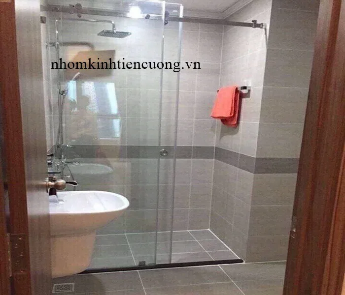 Mẫu Phòng Tắm Kính Đẹp, Sang Trọng & Xu Hướng mới tại TPHCM - hình ảnh thực tế Phòng tắm kính đẹp 3