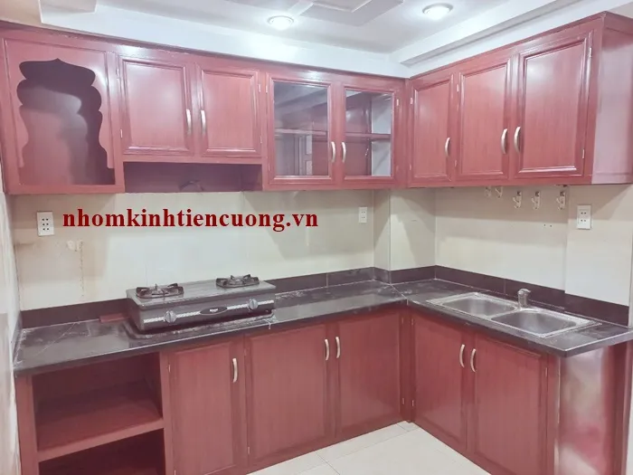 Tủ Bếp Nhôm Kính Sơn Tĩnh Điện Đẹp được ưa chuộng - Nhôm Kính Tiến Cường - hình ảnh thực tế Tủ bếp nhôm kính sơn tĩnh điện 3