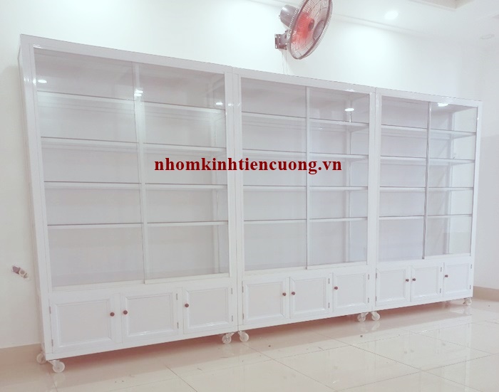 Tủ mỹ phẩm 1