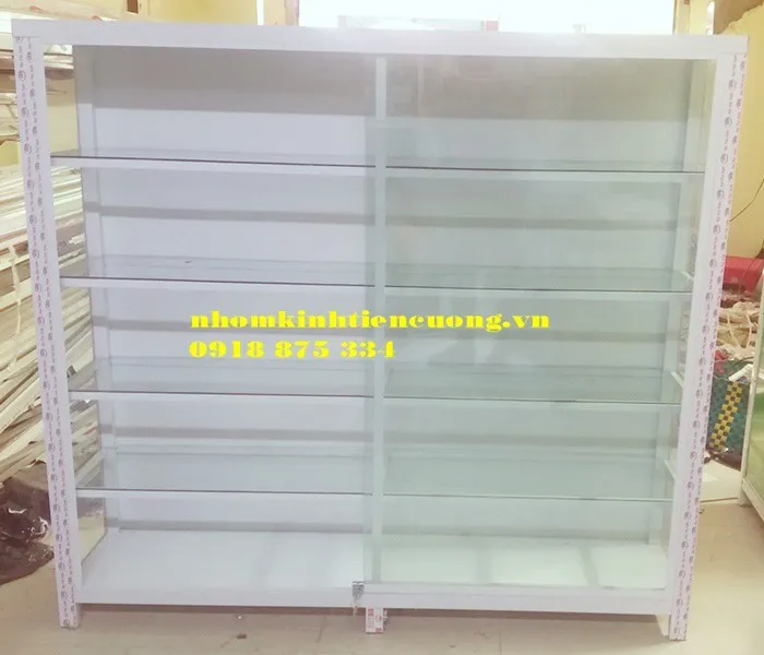 Mẫu Tủ Kính Trưng Bày - Kiểu Dáng Sang Trọng Không Nên Bỏ Qua - hình ảnh thực tế Tủ kính trưng bày 4