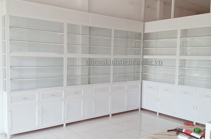 Tủ thuốc tây 18