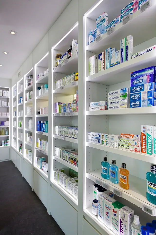 Tủ thuốc cho mặt bằng nhỏ Mẫu tủ thuốc tây gọn cho nhà thuốc nhỏ