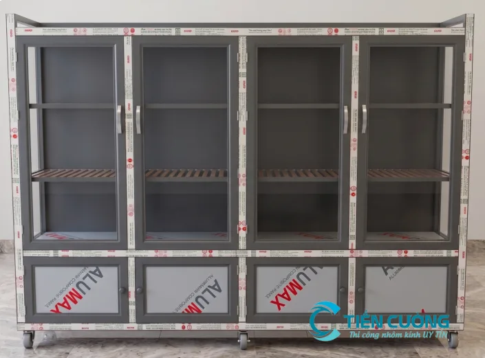 Vì Sao Tủ Chén Nhôm Đẹp Luôn Có Mặt Trong Căn Bếp Mọi Gia Đình? - hình ảnh thực tế Tủ chén nhôm kính chống ẩm hiệu quả