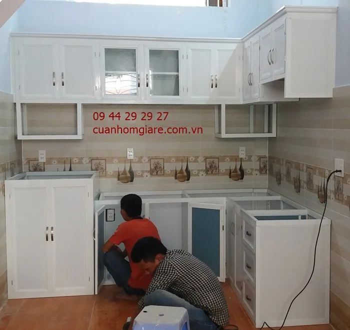 Thi Công Tủ Bếp Nhôm Kính Quận 11 Bền Đẹp, Giá Tại Xưởng - hình ảnh thực tế Sửa chữa và cải tạo tủ bếp nhôm kính