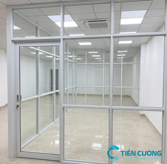 Chia phòng khách bằng khung nhôm kính - hình ảnh minh họa 2 Chia phòng khách bằng khung nhôm kính - kiểm tra phương án thi công 2